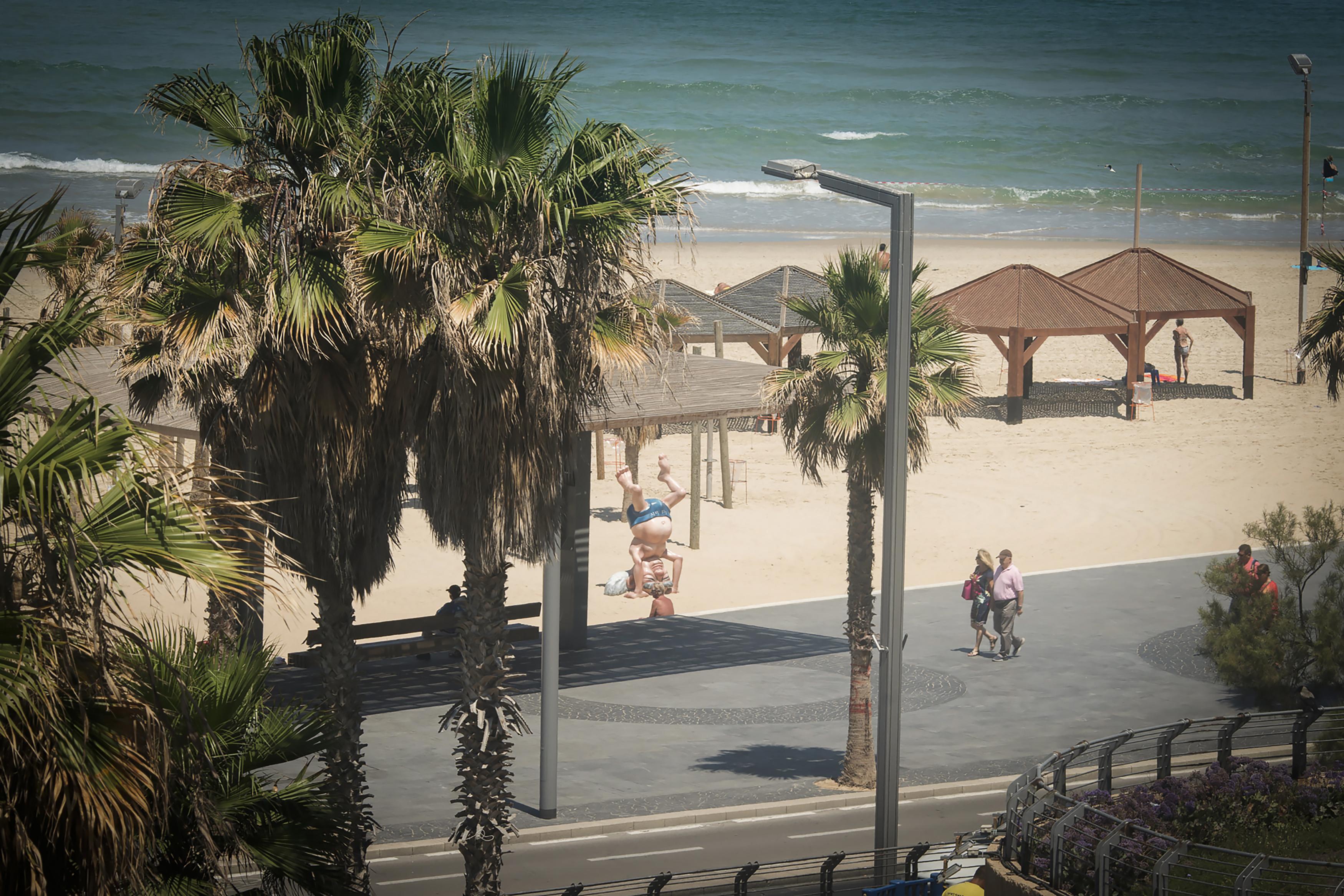 Dream Beach 98 Hotel And Spa Tel Awiw Zewnętrze zdjęcie