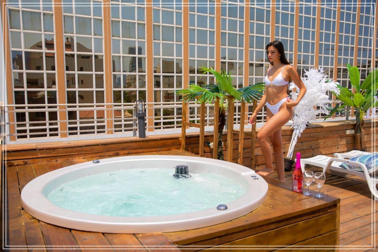 Dream Beach 98 Hotel And Spa Tel Awiw Zewnętrze zdjęcie
