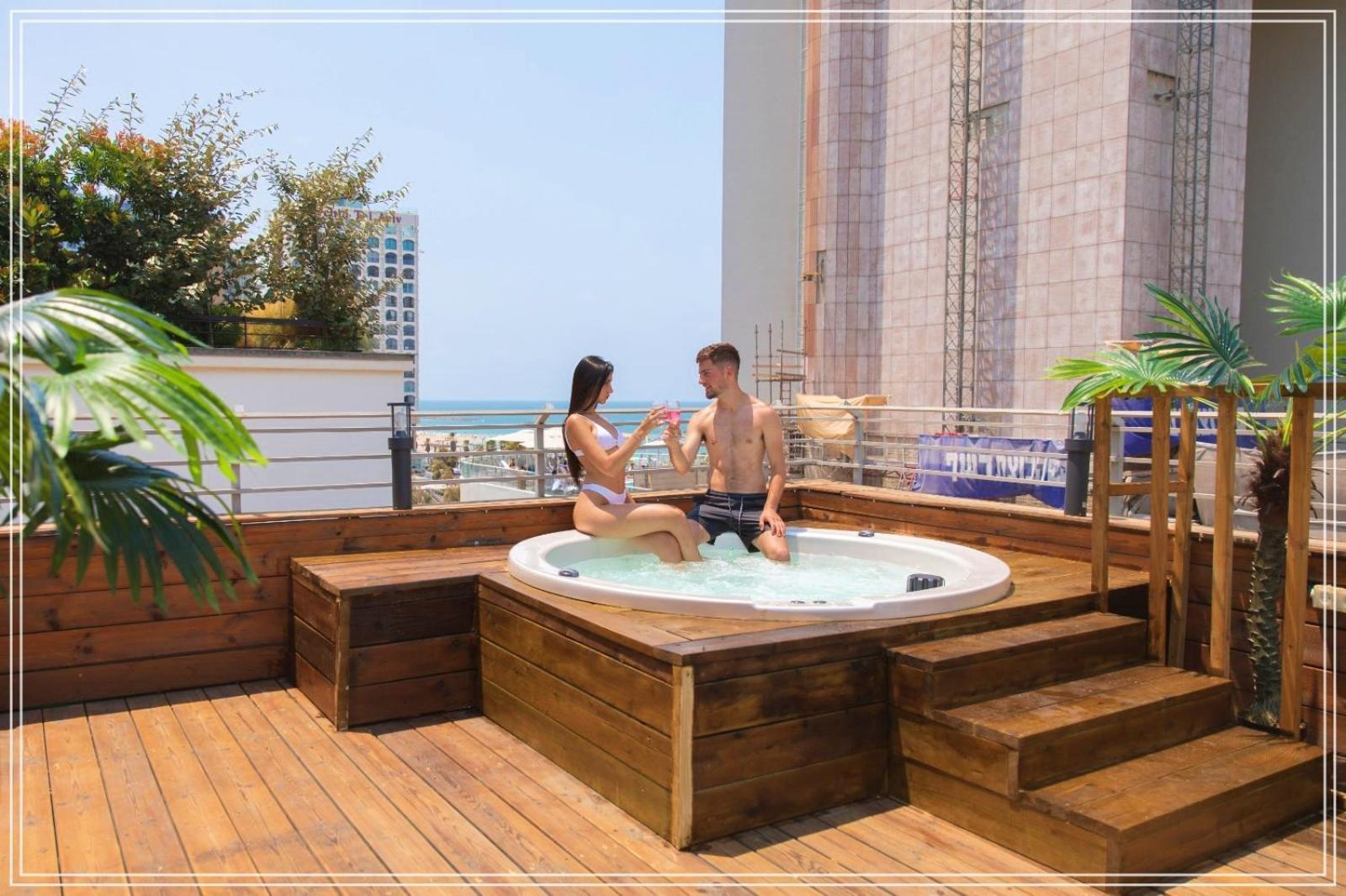 Dream Beach 98 Hotel And Spa Tel Awiw Zewnętrze zdjęcie