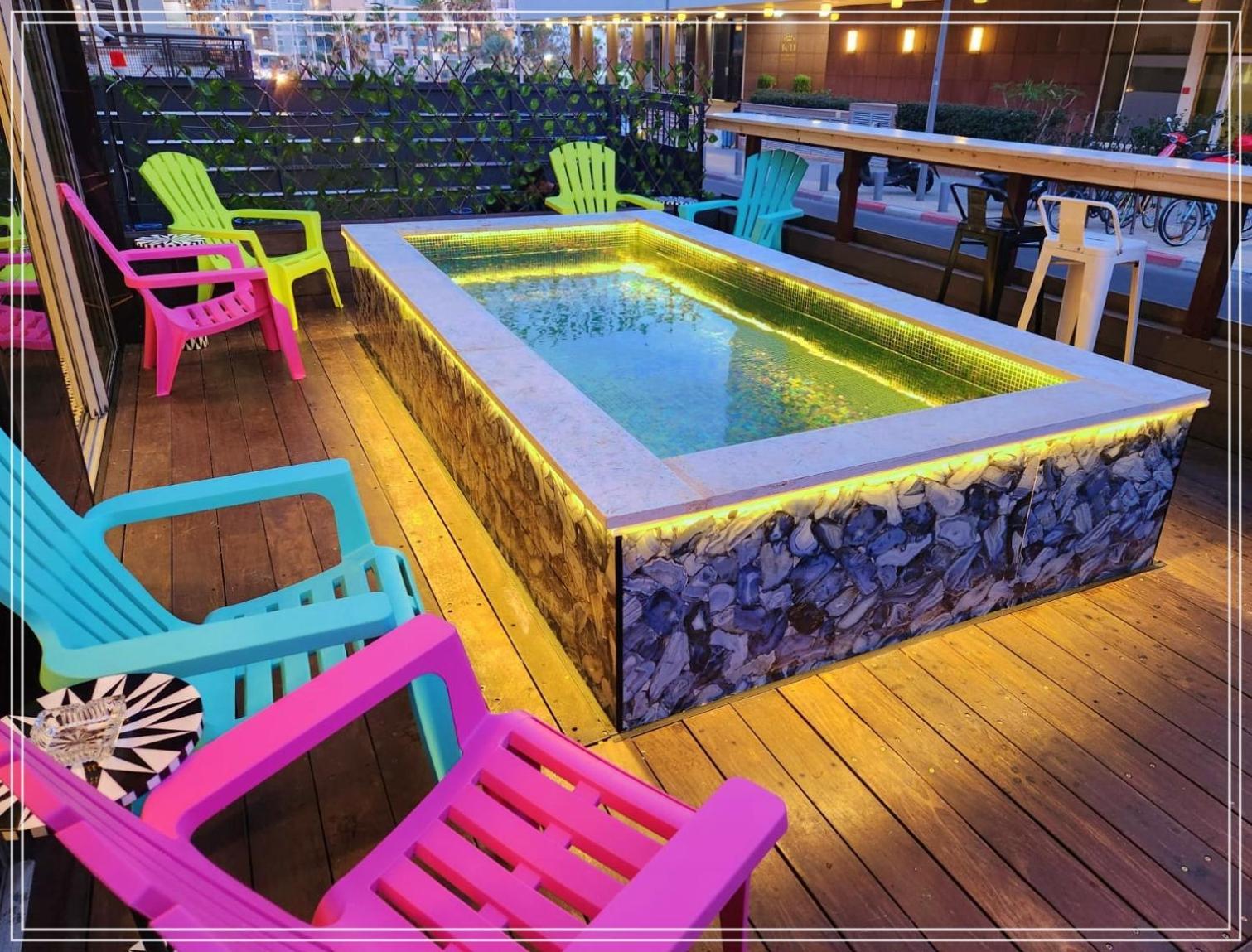 Dream Beach 98 Hotel And Spa Tel Awiw Zewnętrze zdjęcie
